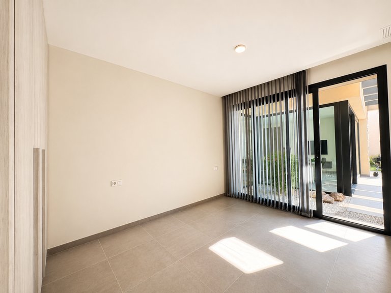 Villa for Sale in Altaona Golf And Country Village, Murcia 40