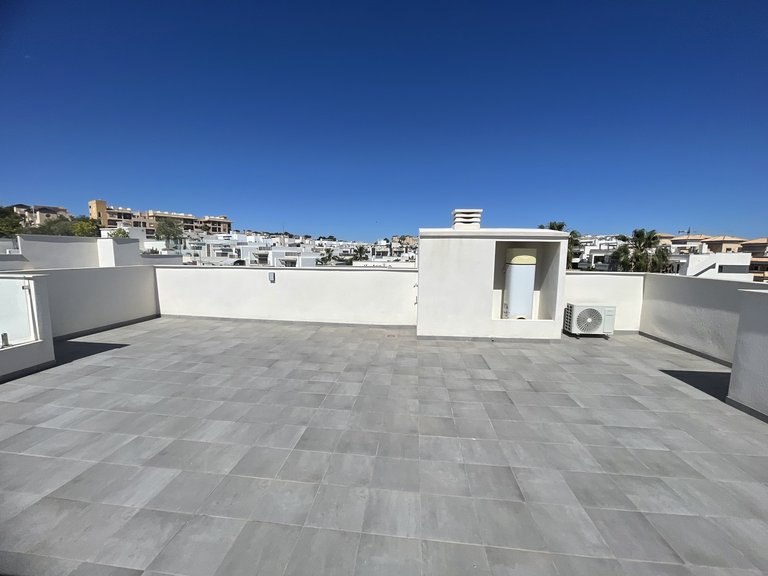 Apartment for Sale in Villamartin, Alicante 5