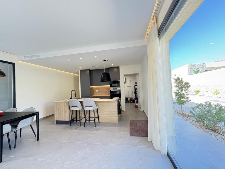 Villa for Sale in Altaona Golf And Country Village, Murcia 13