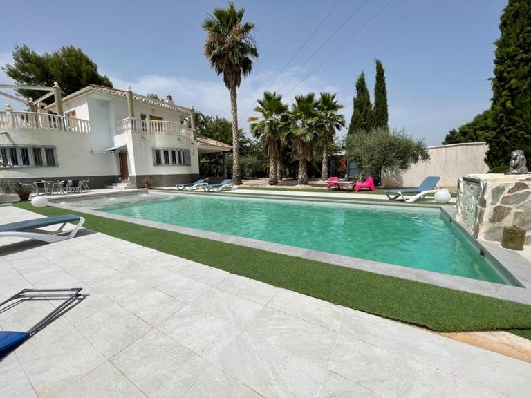 Villa for Sale in Cehegin, Murcia 2