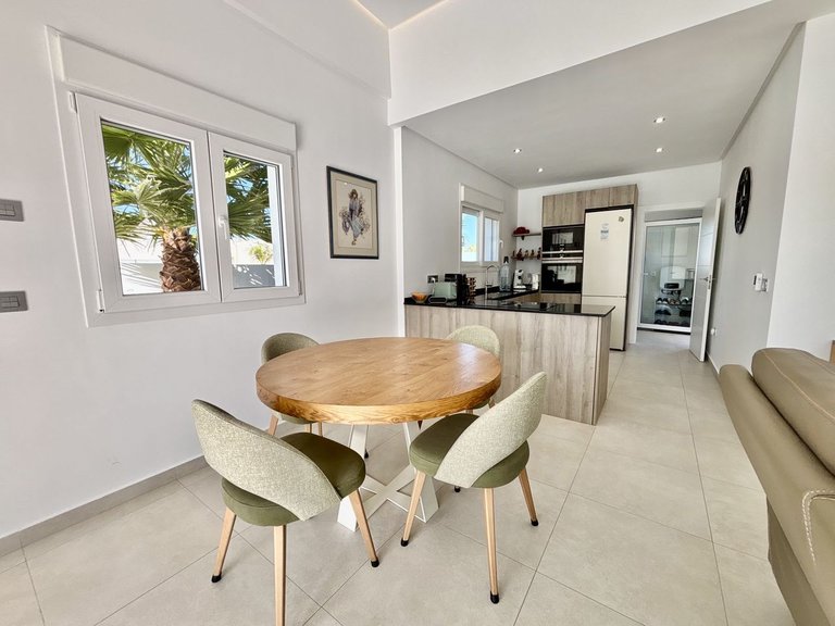 Villa for Sale in Benijofar, Alicante 7