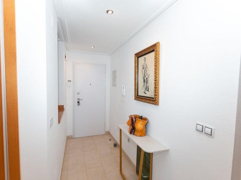 Apartment for Sale in Villamartin, Alicante 18
