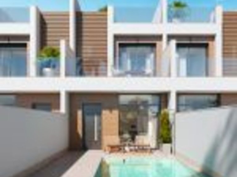 Villa for Sale in San Pedro Del Pinatar, Murcia 1