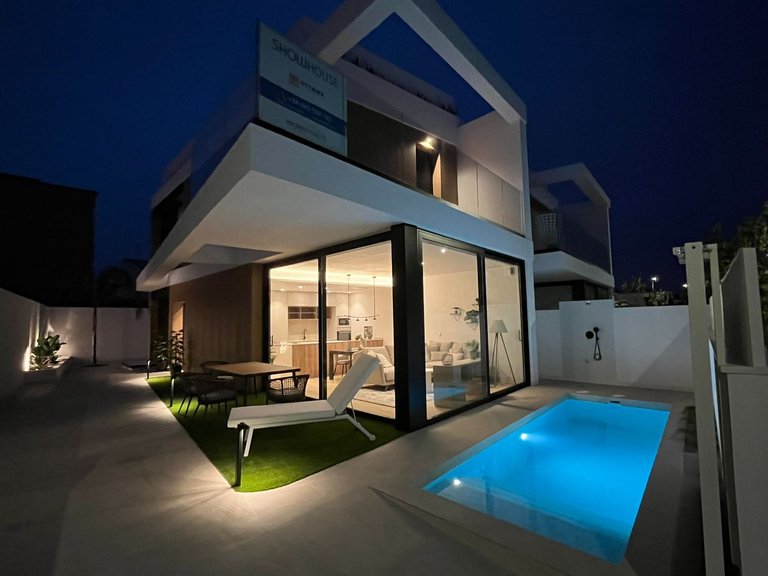 Villa for Sale in Torre De La Horadada, Alicante 20