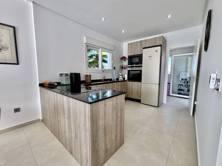 Villa for Sale in Benijofar, Alicante 6
