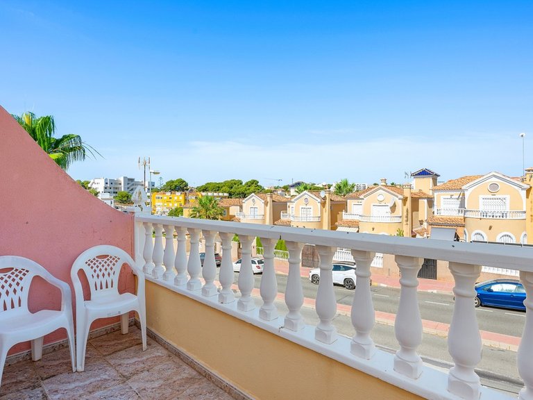 Villa for Sale in Villamartin, Alicante 15