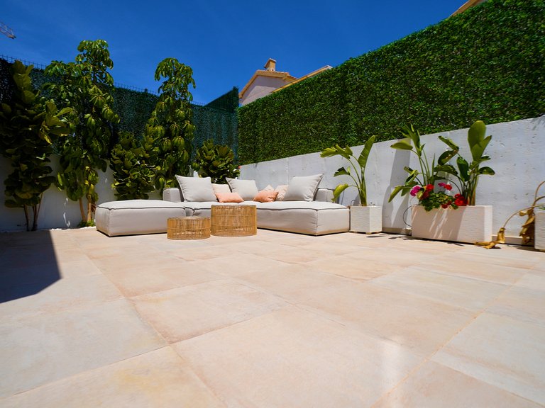 Villa for Sale in Villamartin, Alicante 2