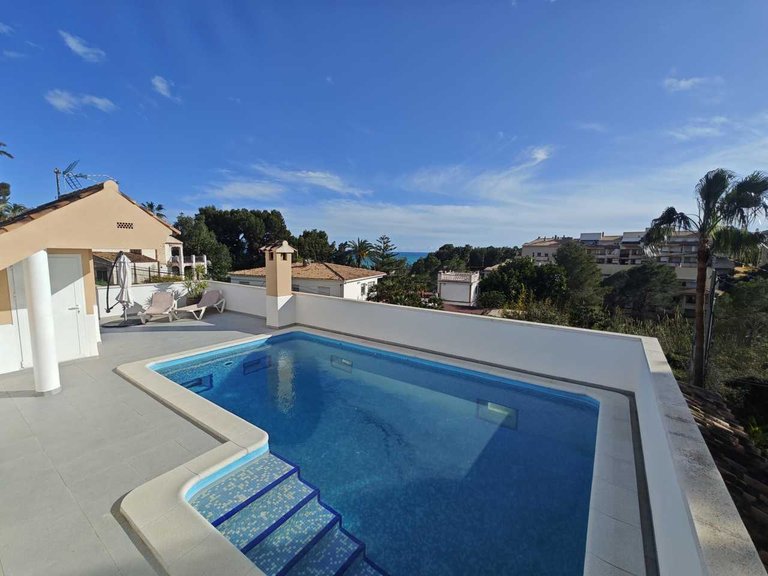 Villa for Sale in Altea, Alicante 28
