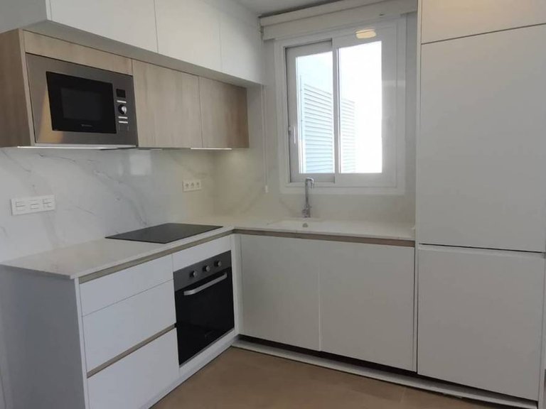 Apartment for Sale in Torrevieja, Alicante 20