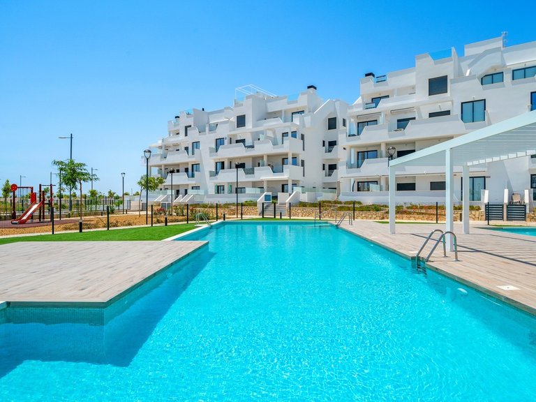 Apartment for Sale in Santa Rosalia Lake And Life Resort, Murcia 20