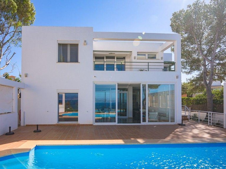 Villa for Sale in Llucmajor, Balearic Islands 14