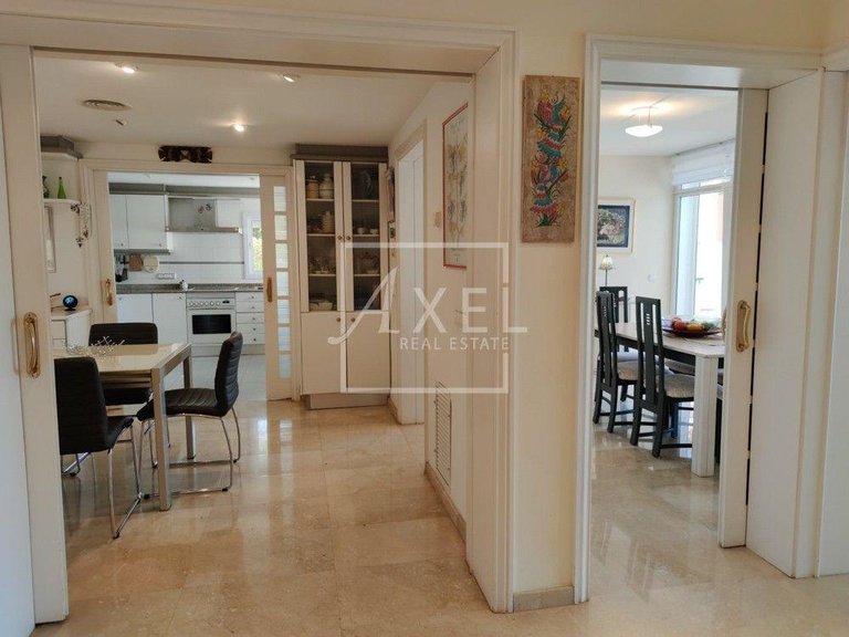 Villa for Sale in Llucmajor, Balearic Islands 5