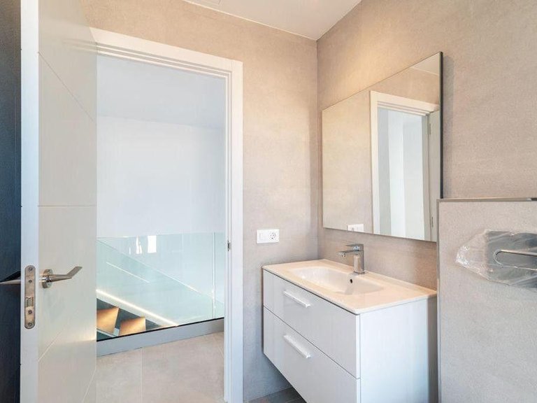 Town House for Sale in Llucmajor, Balearic Islands 9