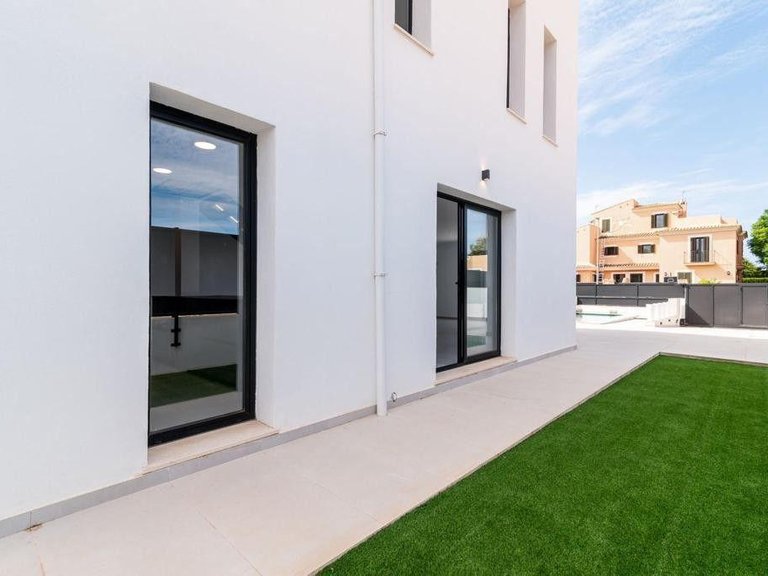 Town House for Sale in Llucmajor, Balearic Islands 13