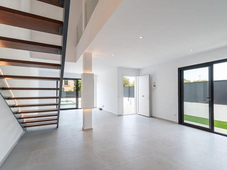 Town House for Sale in Llucmajor, Balearic Islands 6