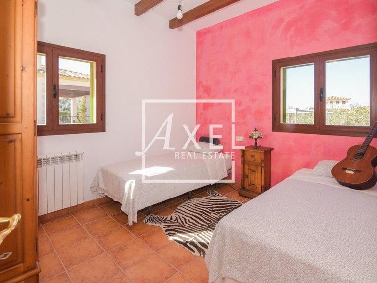 Villa for Sale in Llucmajor, Balearic Islands 8