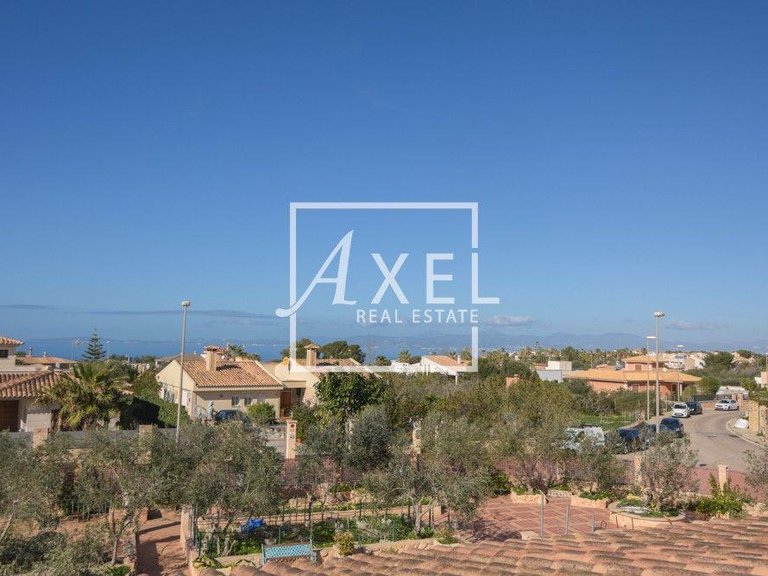 Villa for Sale in Llucmajor, Balearic Islands 17