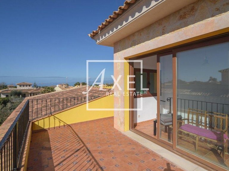 Villa for Sale in Llucmajor, Balearic Islands 16