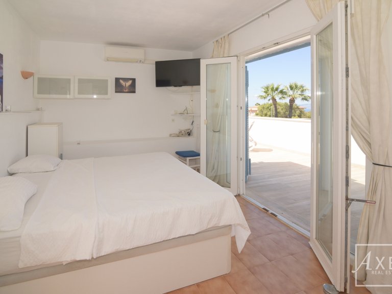 Villa for Sale in Llucmajor, Balearic Islands 17