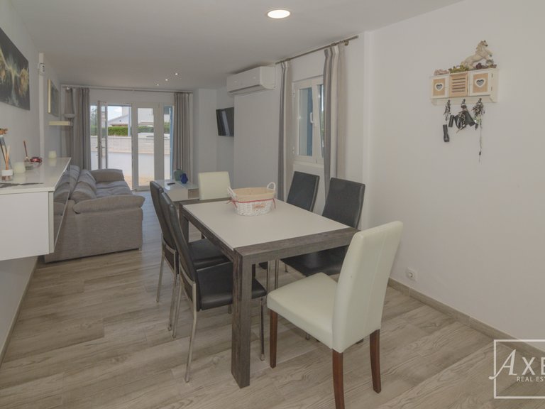 Villa for Sale in Llucmajor, Balearic Islands 3