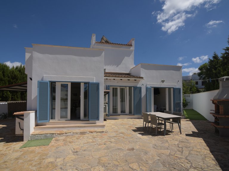 Villa for Sale in Llucmajor, Balearic Islands 1
