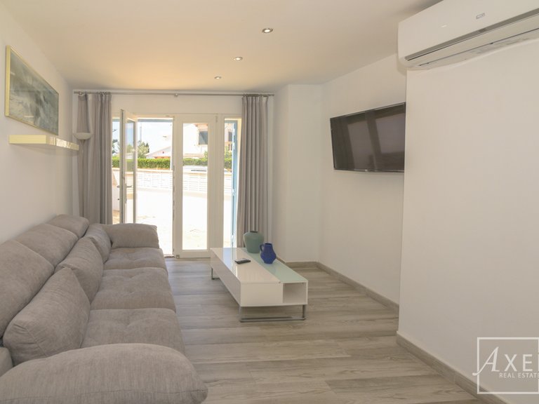 Villa for Sale in Llucmajor, Balearic Islands 5