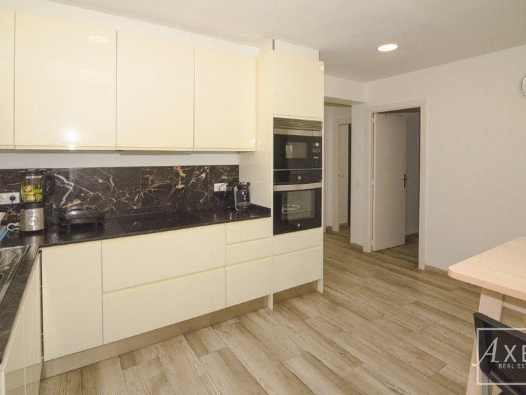 Villa for Sale in Llucmajor, Balearic Islands 8