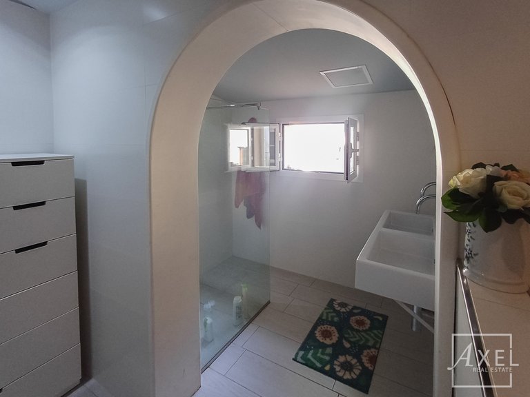Town House for Sale in Palma De Mallorca, Balearic Islands 10