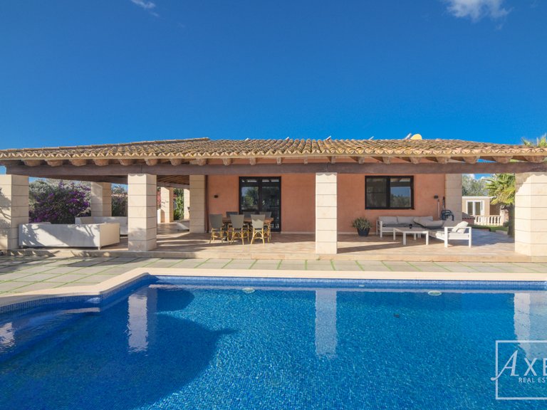 Town House for Sale in Llucmajor, Balearic Islands 32