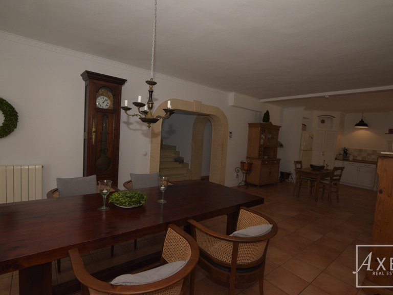 Villa for Sale in Llucmajor, Balearic Islands 5