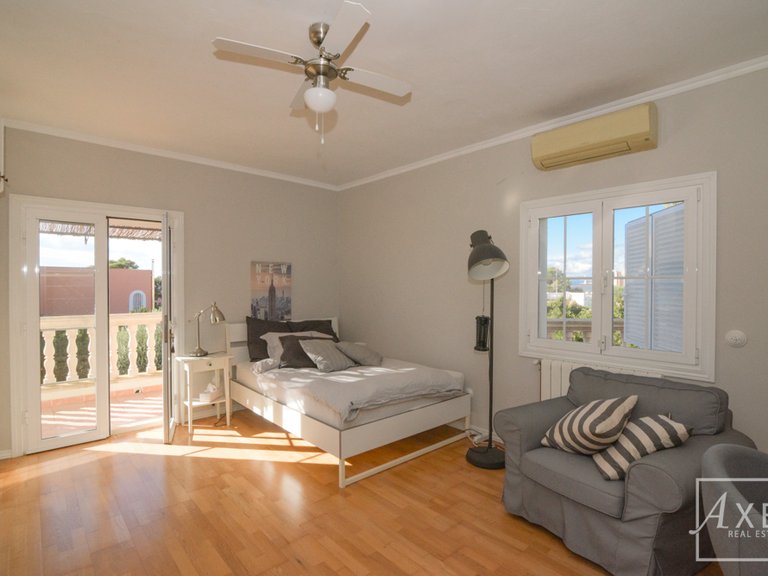 Villa for Sale in Llucmajor, Balearic Islands 15