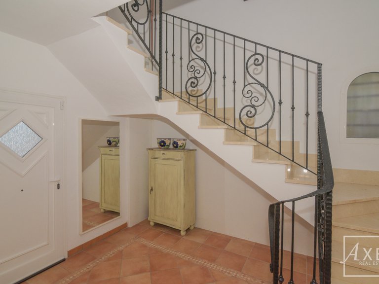 Villa for Sale in Llucmajor, Balearic Islands 10