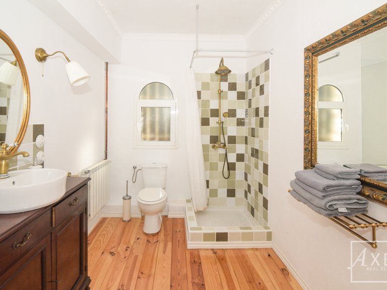 Villa for Sale in Llucmajor, Balearic Islands 9