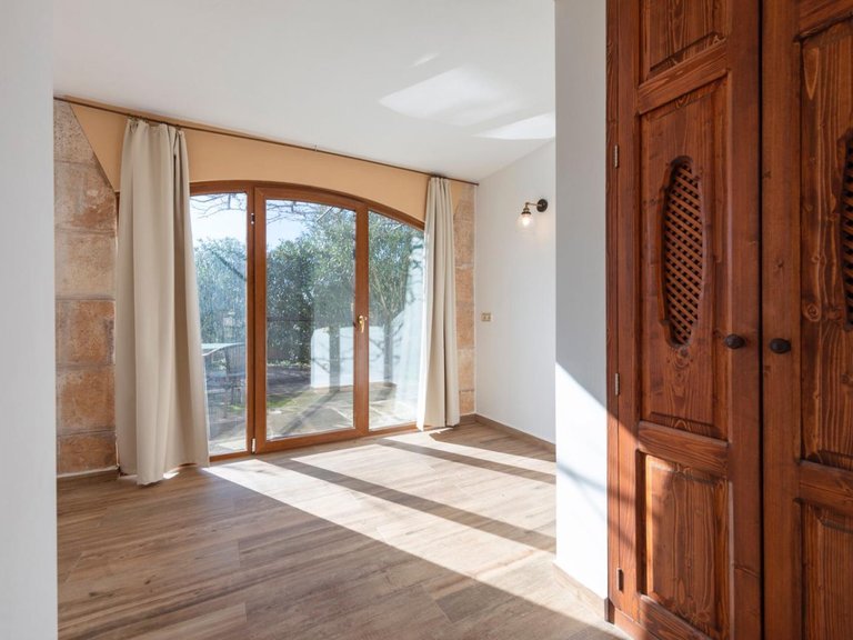 Town House for Sale in Llucmajor, Balearic Islands 15