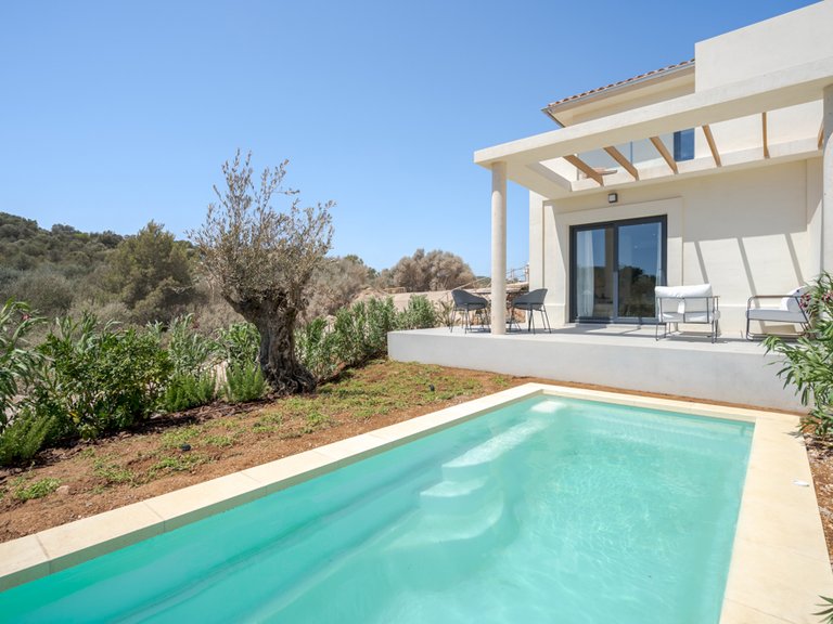 Town House for Sale in Manacor, Balearic Islands 1