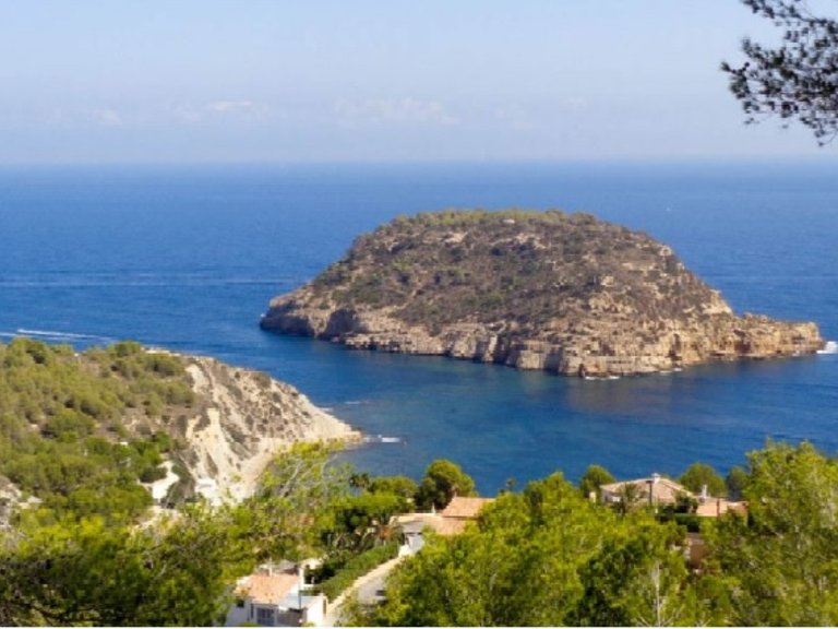 Villa for Sale in Javea/xabia, Alicante 2