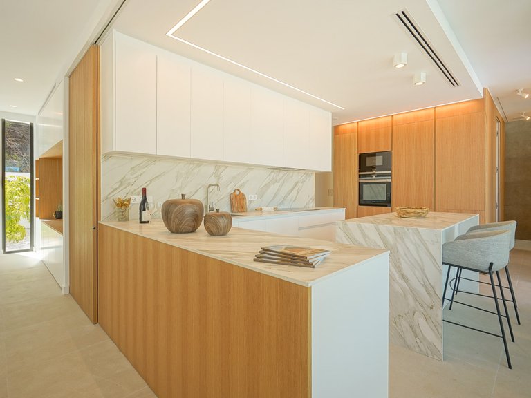 Villa for Sale in Moraira, Alicante 23