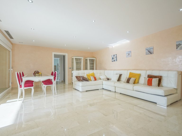 Villa for Sale in Benissa, Alicante 32