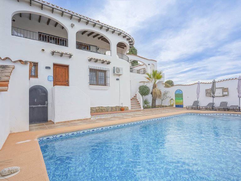 Villa for Sale in Pego, Alicante 3