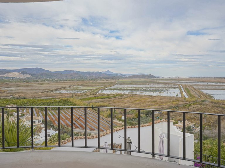 Villa for Sale in Pego, Alicante 12
