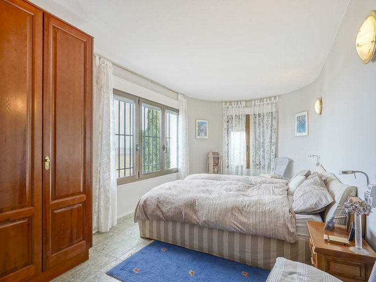 Villa for Sale in Pego, Alicante 35