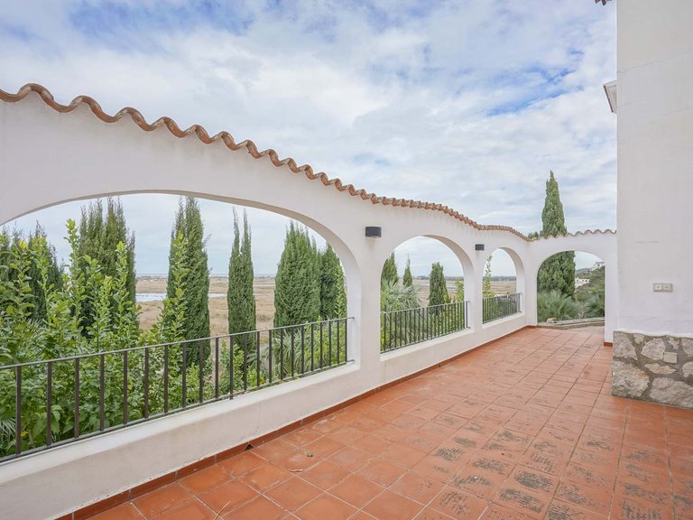 Villa for Sale in Pego, Alicante 38