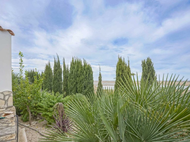 Villa for Sale in Pego, Alicante 43