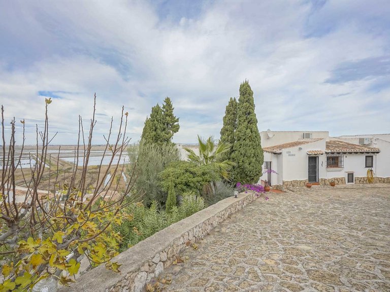 Villa for Sale in Pego, Alicante 49