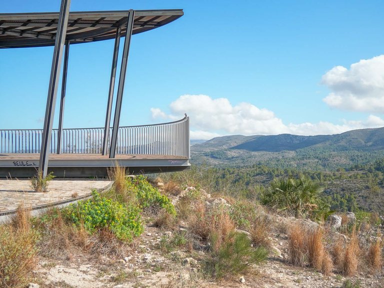 Villa for Sale in Pedreguer, Alicante 49