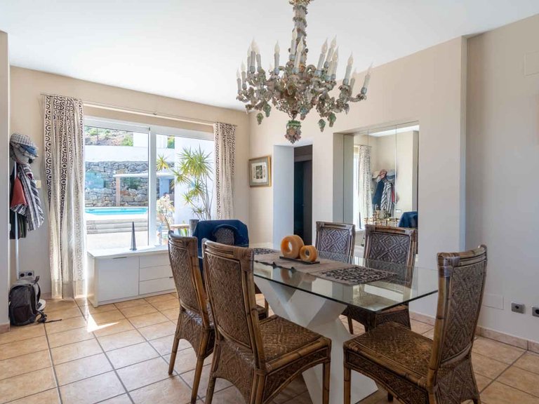 Villa for Sale in Pedreguer, Alicante 15