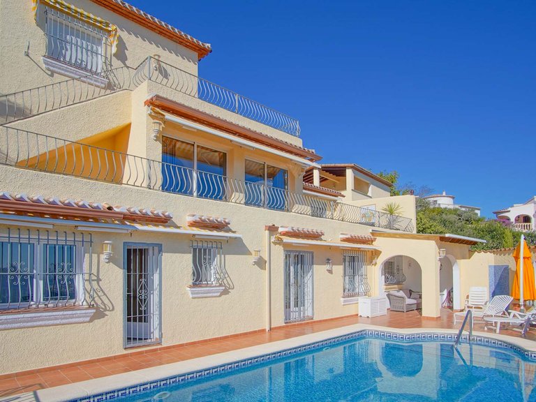 Villa for Sale in Pego, Alicante 4