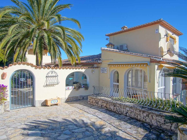 Villa for Sale in Pego, Alicante 6