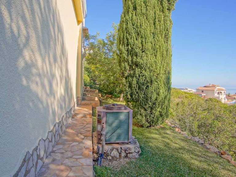 Villa for Sale in Pego, Alicante 25