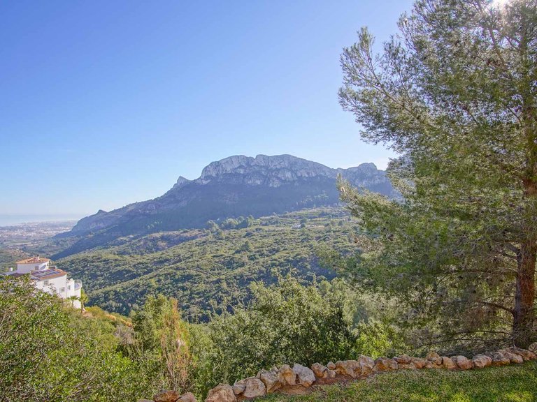 Villa for Sale in Pego, Alicante 26